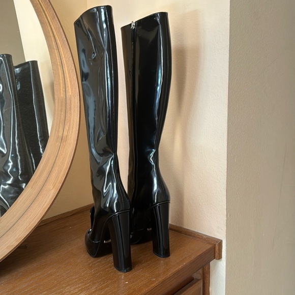 Gucci Horsebit Black Patent Leather Boots 37 Europe - Picture 3 of 4
